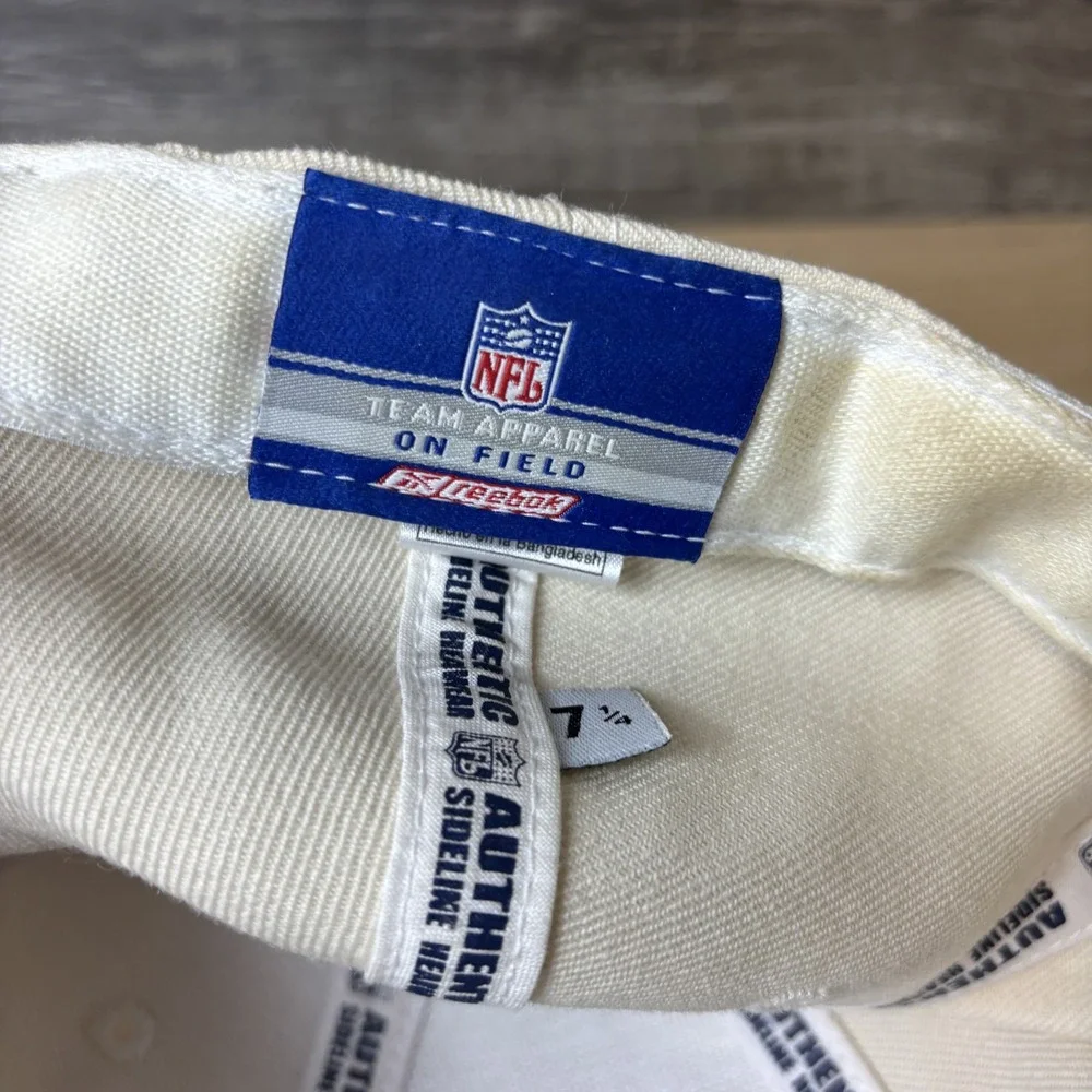 Oakland Raiders Hat Cap Fitted Mens 7 1/8 Cream NFL Football Reebok Wool